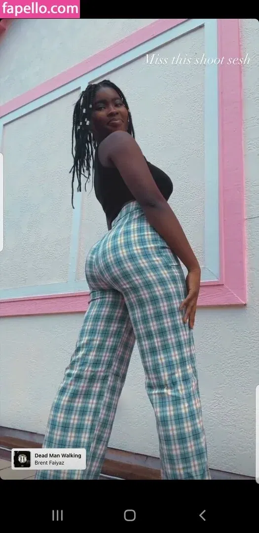 baddierueee Onlyfans Photo Gallery 