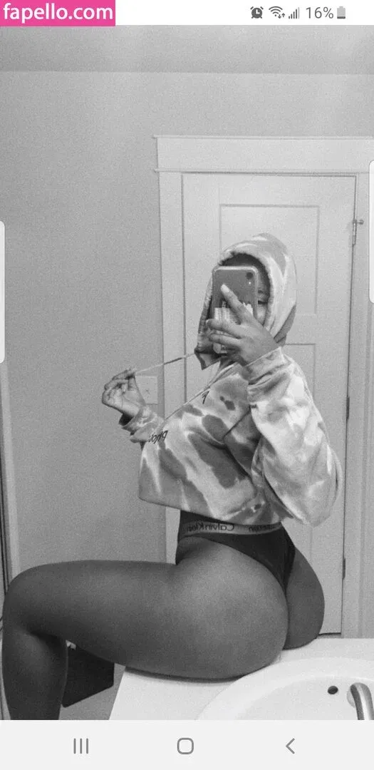 baddierueee Onlyfans Photo Gallery 