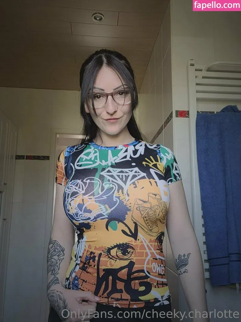 cheeky.charlotte Onlyfans Photo Gallery 