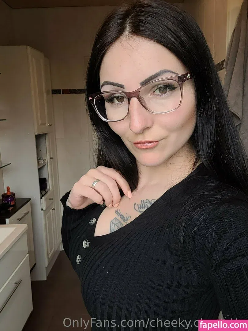 cheeky.charlotte Onlyfans Photo Gallery 