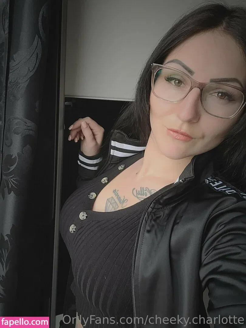 cheeky.charlotte Onlyfans Photo Gallery 