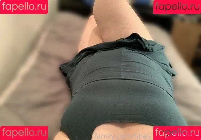 shes_a_wallflower Onlyfans Photo Gallery 