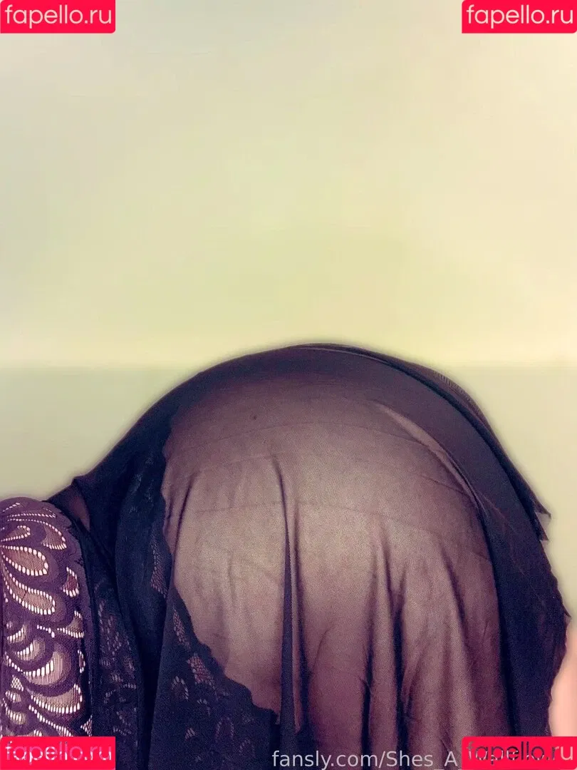 shes_a_wallflower Onlyfans Photo Gallery 