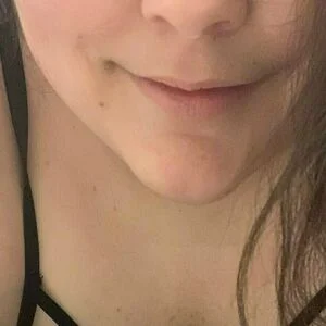 shes_a_wallflower Nude Onlyfans Photo 51
