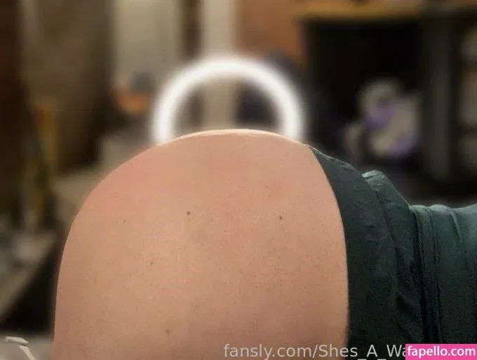 shes_a_wallflower Onlyfans Photo Gallery 