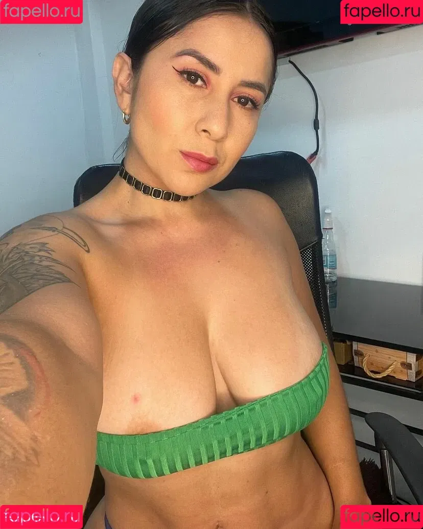 Daniela Benítez Onlyfans Photo Gallery 