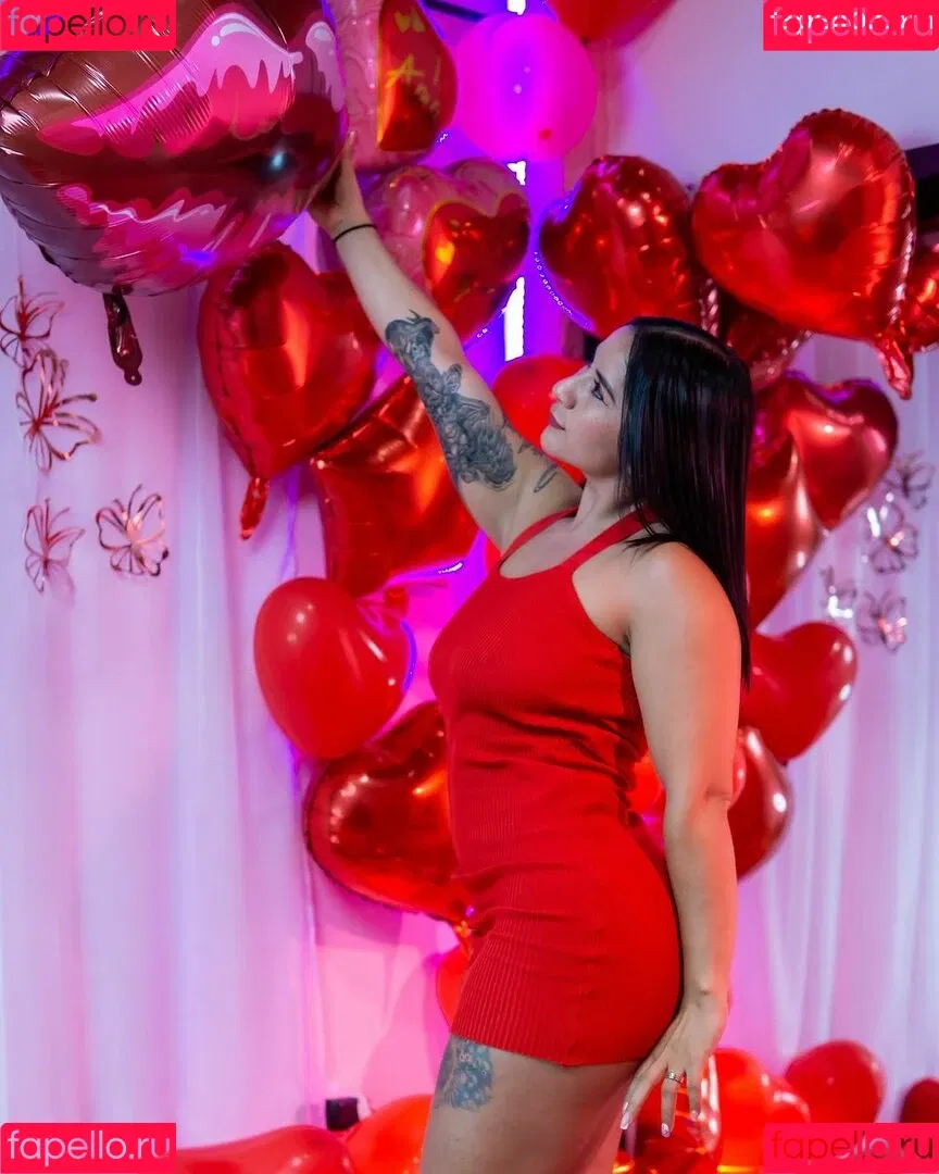 Daniela Benítez Onlyfans Photo Gallery 