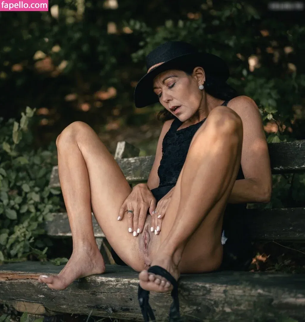 Flor India Onlyfans Photo Gallery 