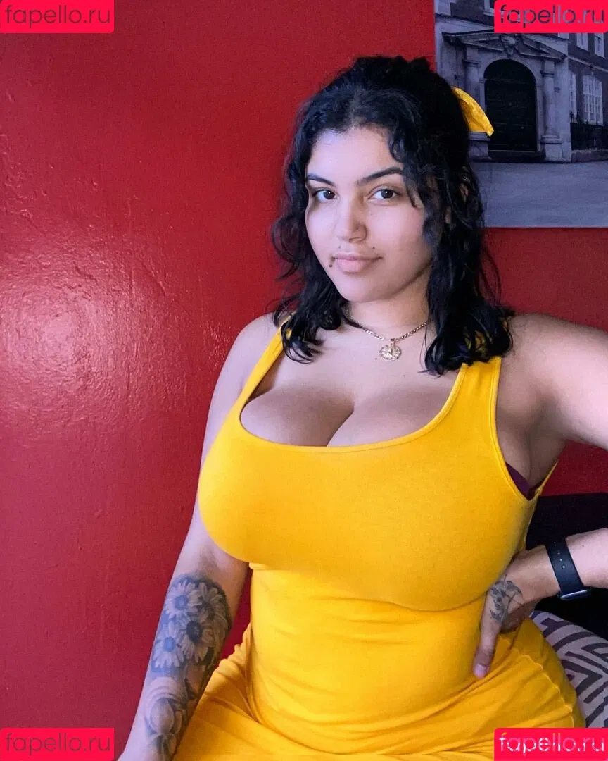 Marian Tatte Onlyfans Photo Gallery 