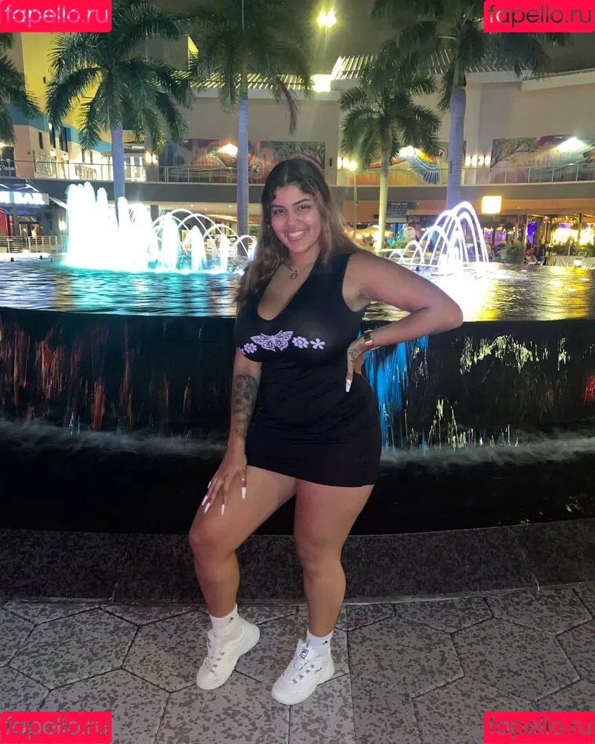 Marian Tatte Onlyfans Photo Gallery 