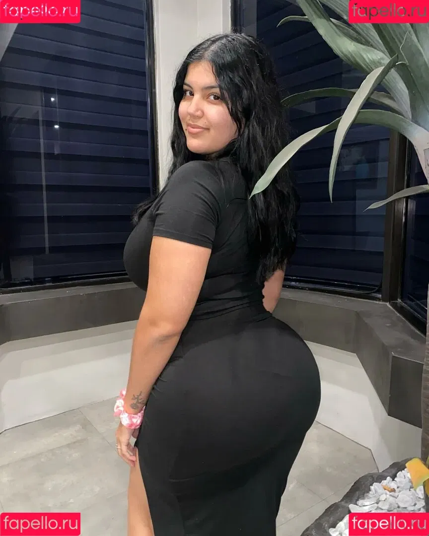 Marian Tatte Onlyfans Photo Gallery 