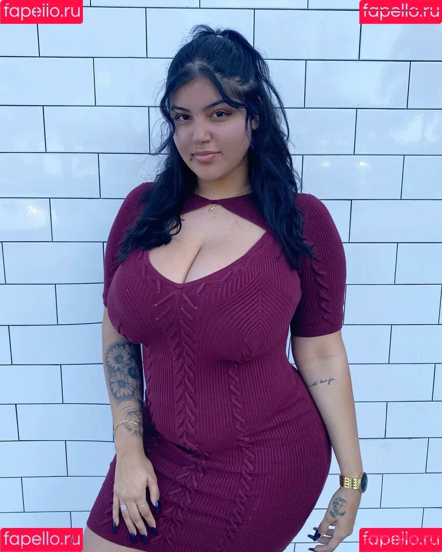 Marian Tatte Onlyfans Photo Gallery 