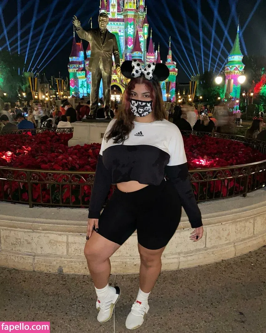 Marian Tatte Onlyfans Photo Gallery 