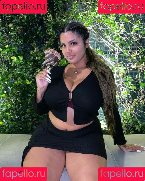 Marian Tatte Nude Onlyfans Photo 41