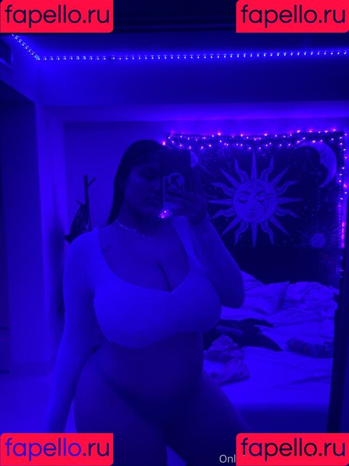 Marian Tatte Nude Onlyfans Photo 13