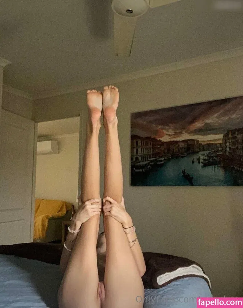 Urbea Onlyfans Photo Gallery 