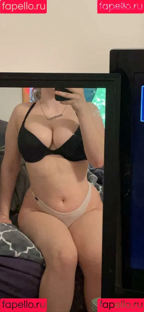 Xfume Onlyfans Photo Gallery 