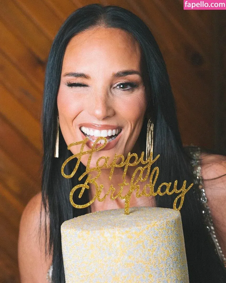 Heidi D'Amelio Onlyfans Photo Gallery 