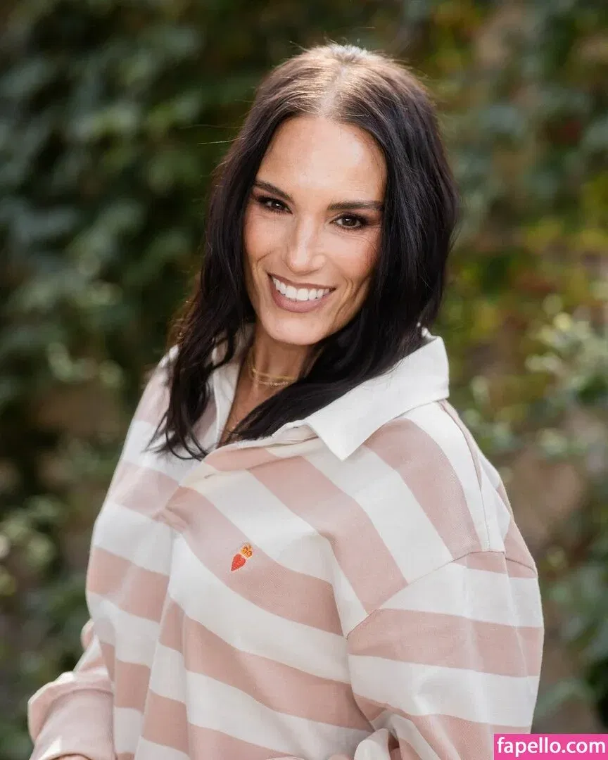 Heidi D'Amelio Onlyfans Photo Gallery 