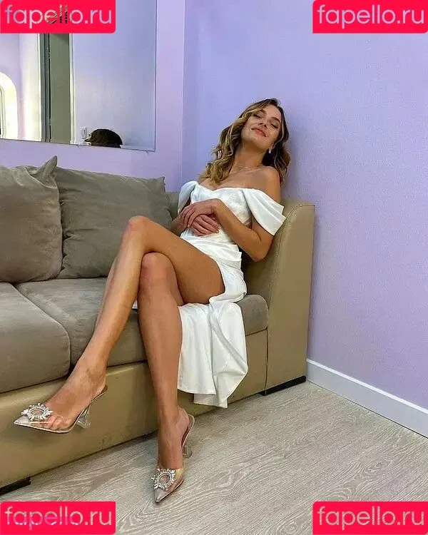 Melis Sezen Onlyfans Photo Gallery 