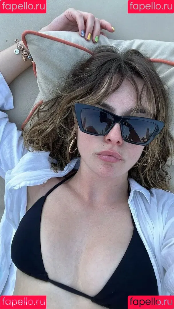 Melis Sezen Onlyfans Photo Gallery 