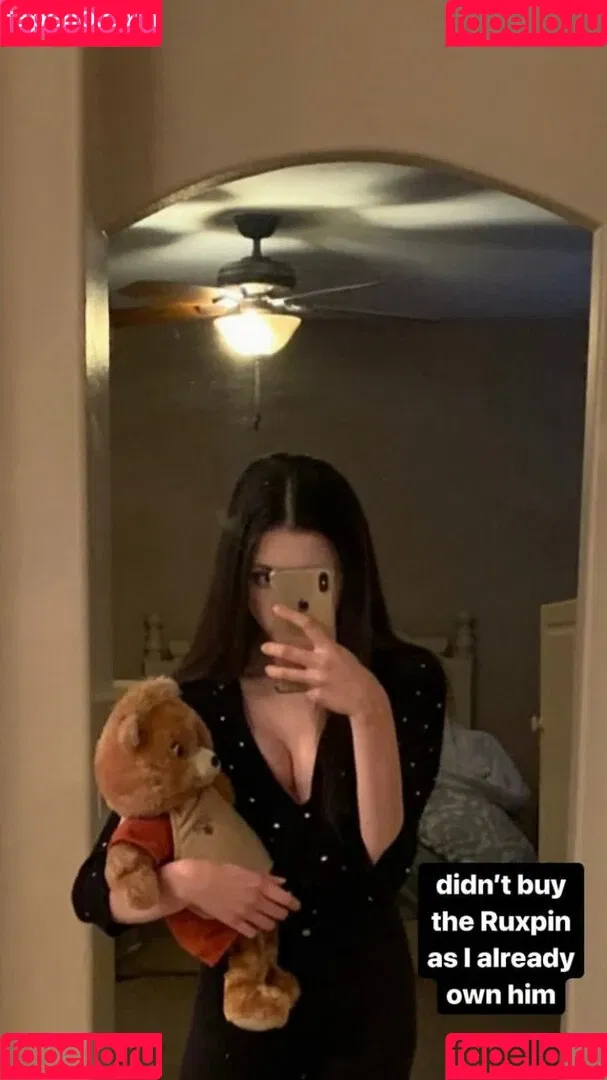 notsofiacoppola Onlyfans Photo Gallery 