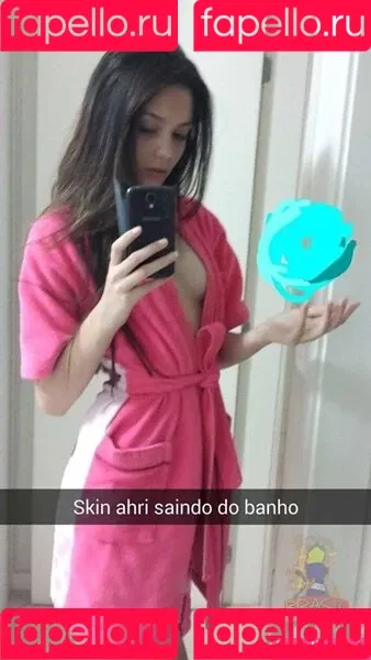 Larissa Saldanha Onlyfans Photo Gallery 