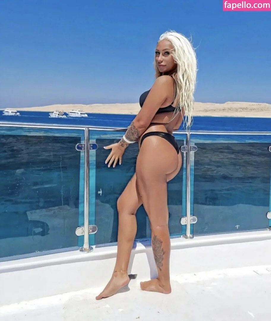 Evelin Kozma Onlyfans Photo Gallery 