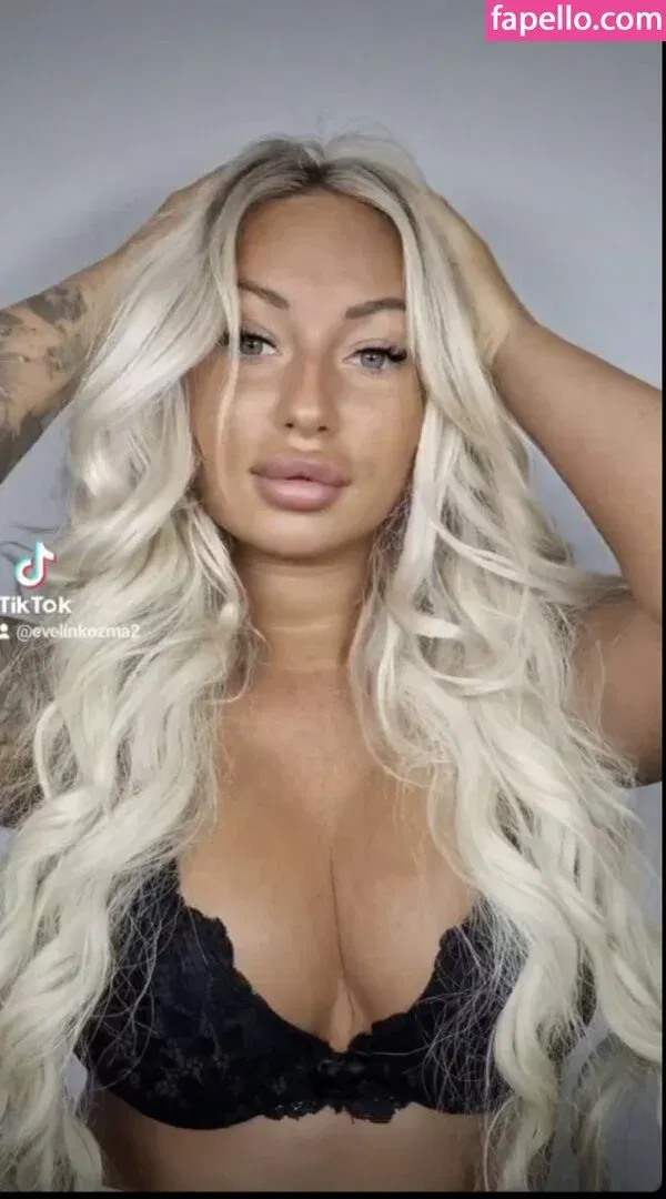 Evelin Kozma Onlyfans Photo Gallery 