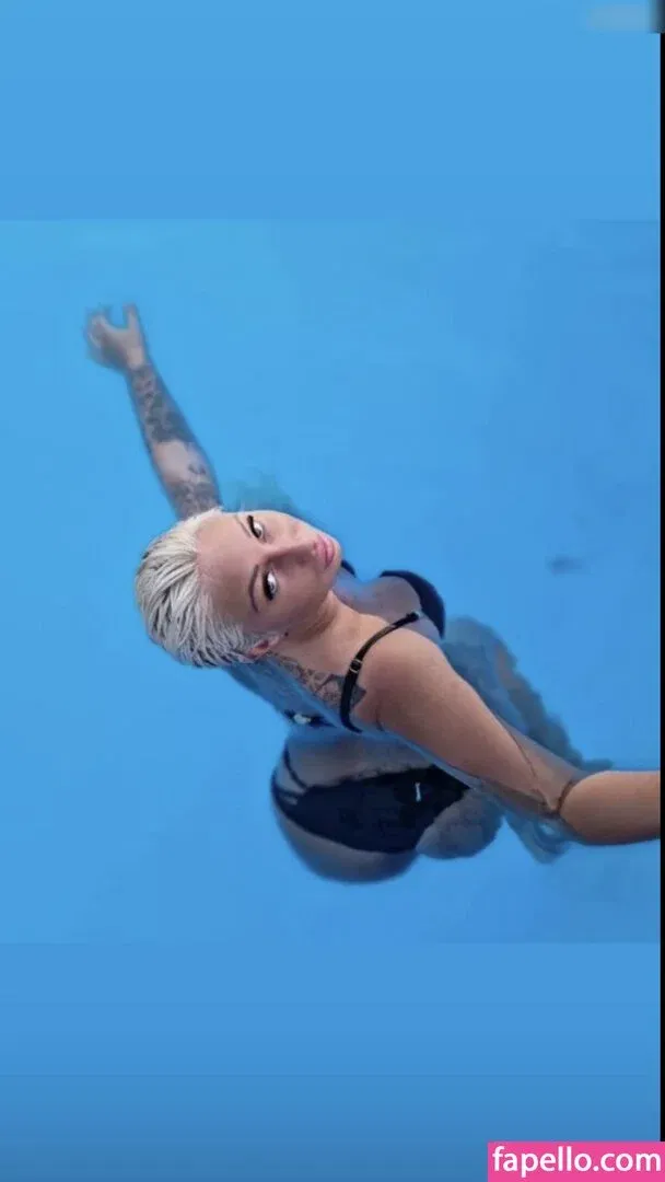 Evelin Kozma Onlyfans Photo Gallery 