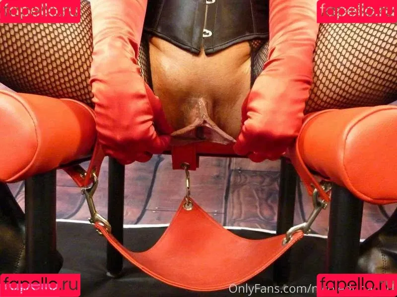 Nicole DuPapillon Onlyfans Photo Gallery 
