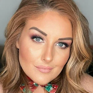 lovelybriarchives Onlyfans Photo Gallery 