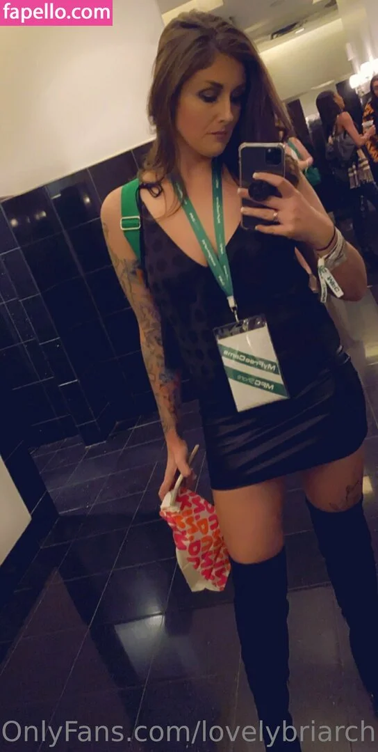 lovelybriarchives Onlyfans Photo Gallery 