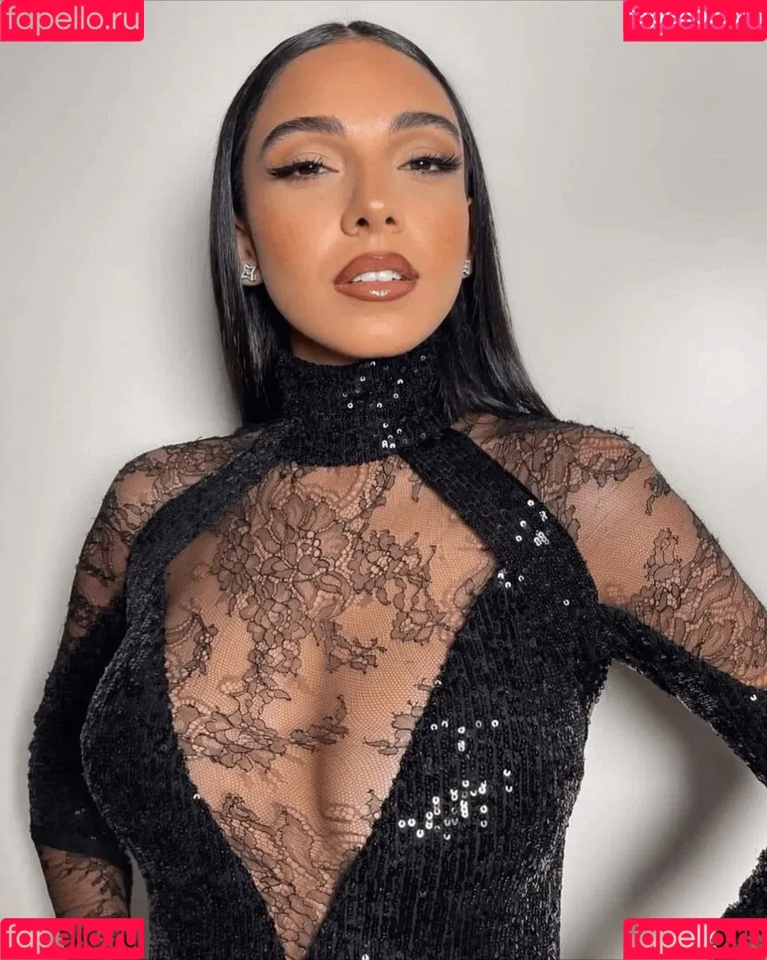 Salma Abu Deif Onlyfans Photo Gallery 