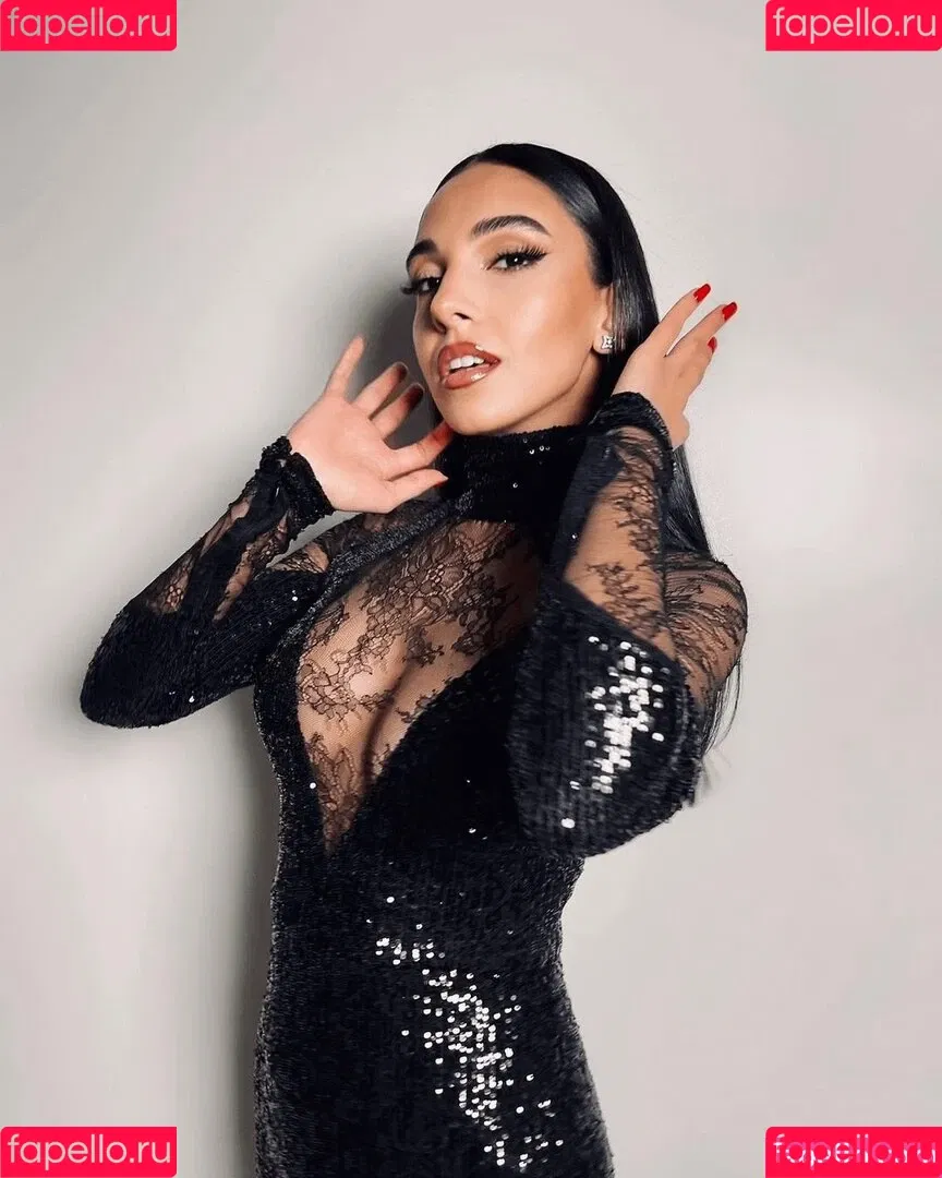 Salma Abu Deif Onlyfans Photo Gallery 