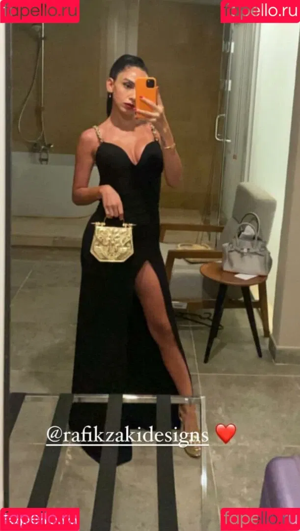 Salma Abu Deif Onlyfans Photo Gallery 