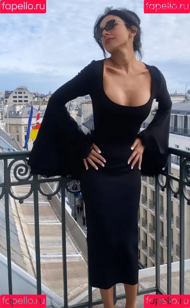 Salma Abu Deif Onlyfans Photo Gallery 