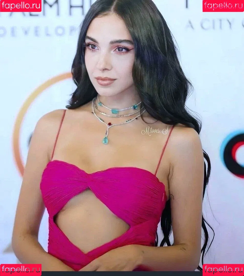 Salma Abu Deif Onlyfans Photo Gallery 