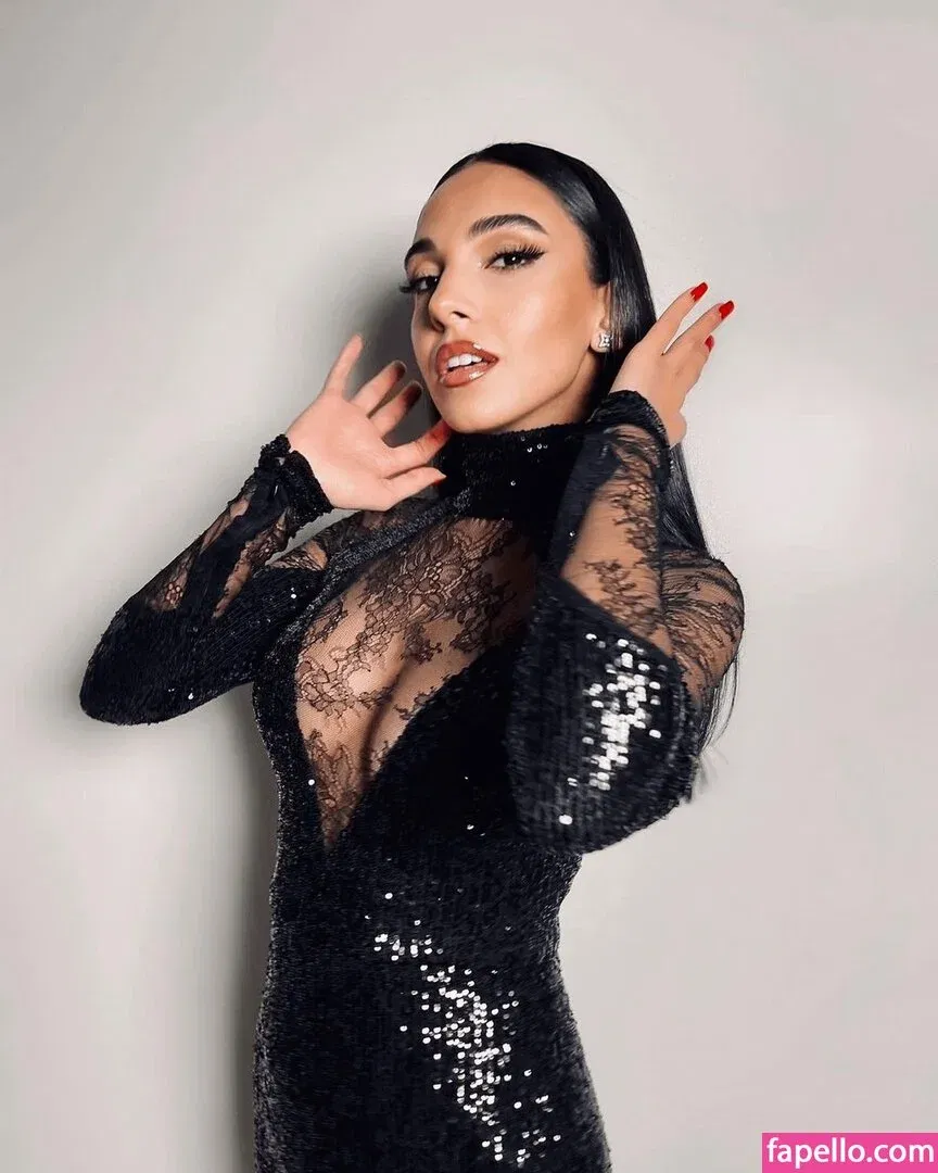 Salma Abu Deif Onlyfans Photo Gallery 