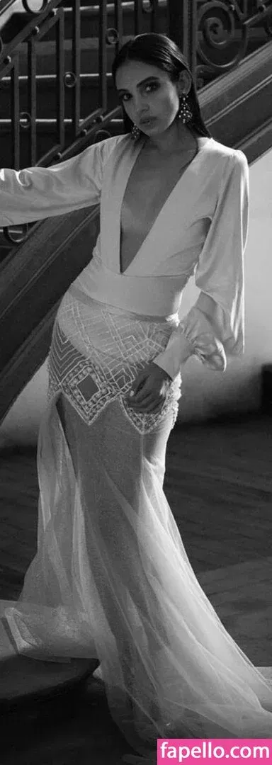 Salma Abu Deif Onlyfans Photo Gallery 