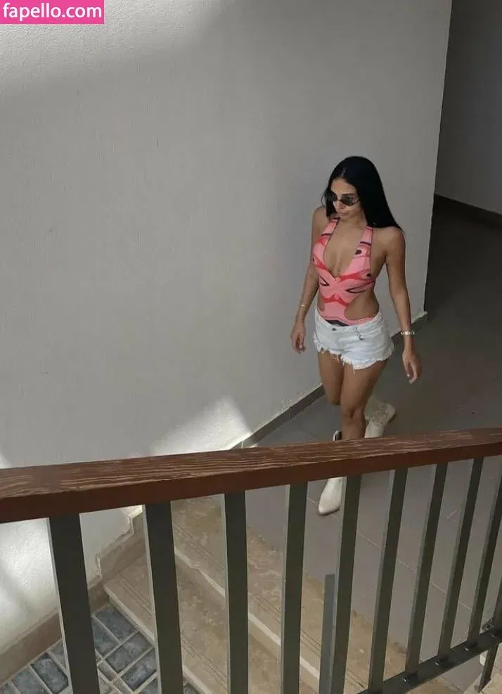 Salma Abu Deif Onlyfans Photo Gallery 