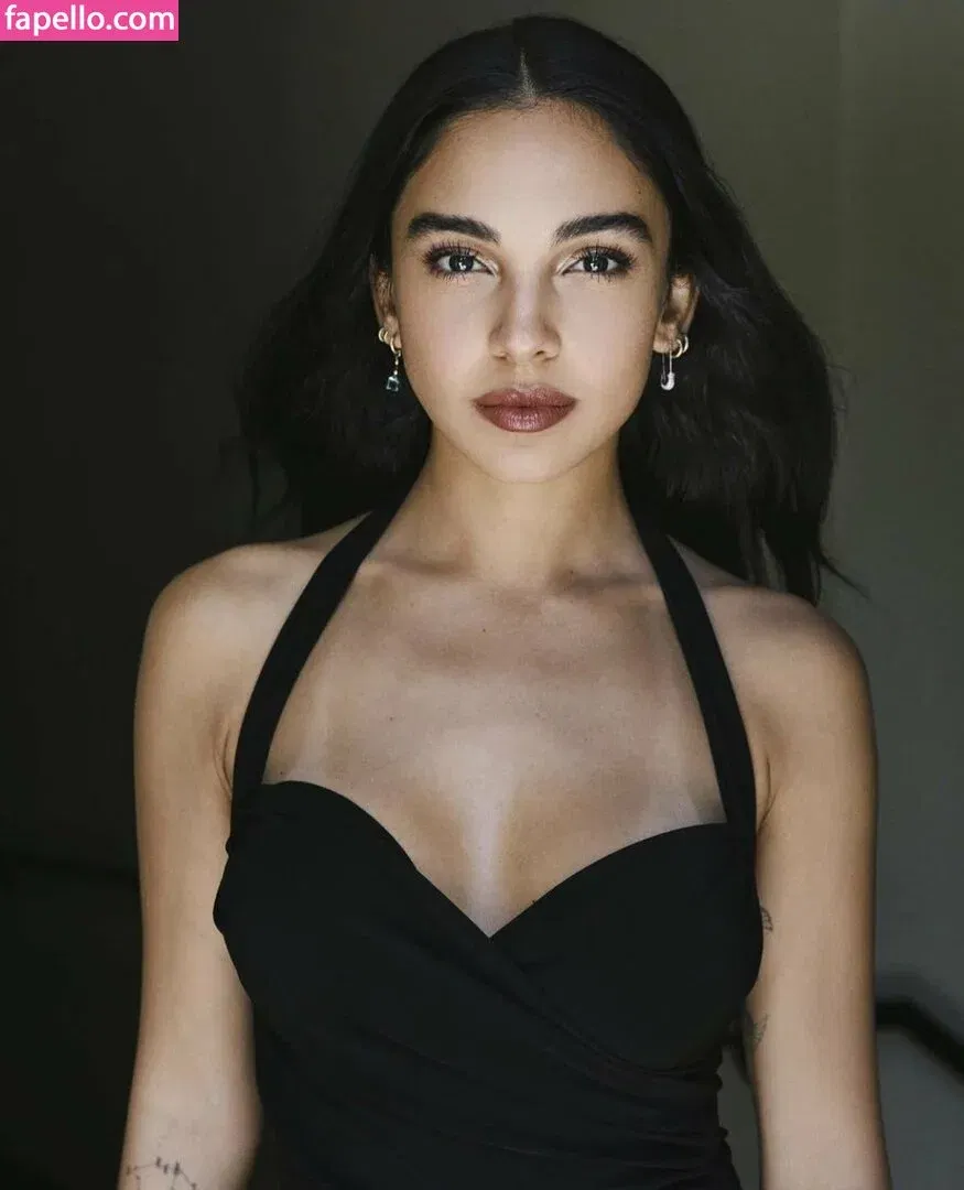 Salma Abu Deif Onlyfans Photo Gallery 