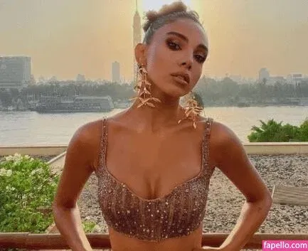 Salma Abu Deif Onlyfans Photo Gallery 