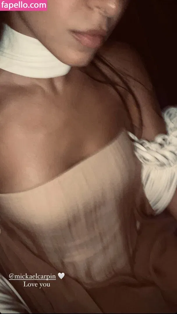 Salma Abu Deif Onlyfans Photo Gallery 