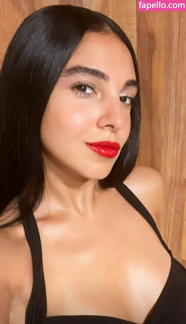 Salma Abu Deif Onlyfans Photo Gallery 