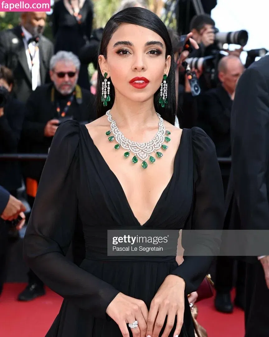 Salma Abu Deif Onlyfans Photo Gallery 