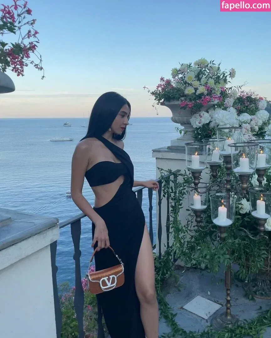 Salma Abu Deif Onlyfans Photo Gallery 