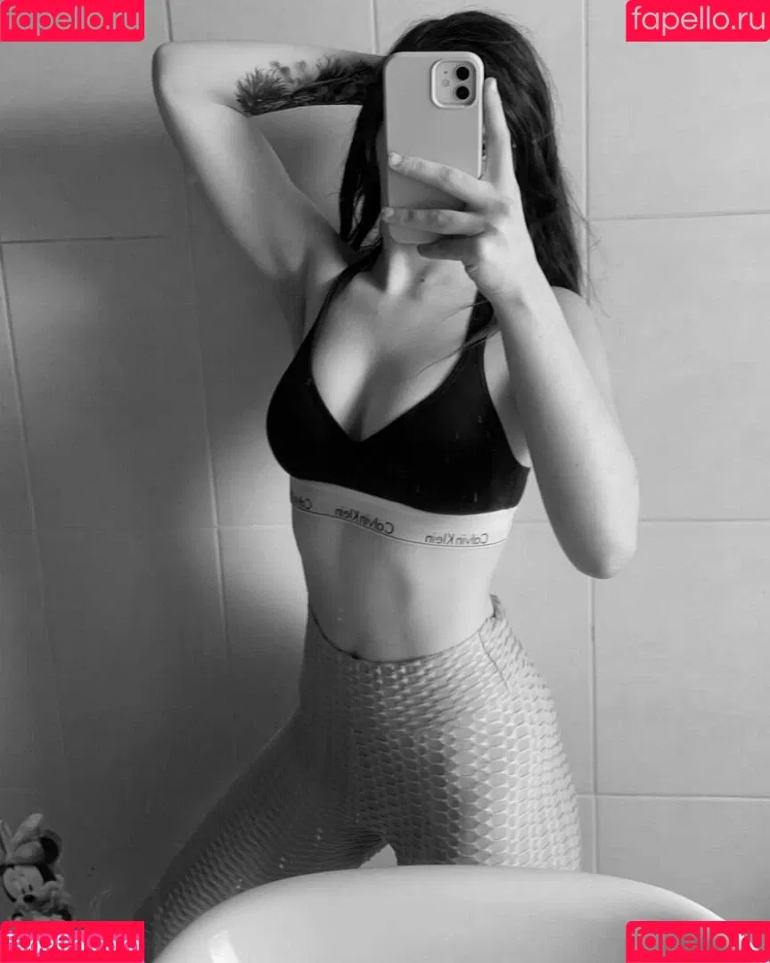 Nessi.rxh Onlyfans Photo Gallery 