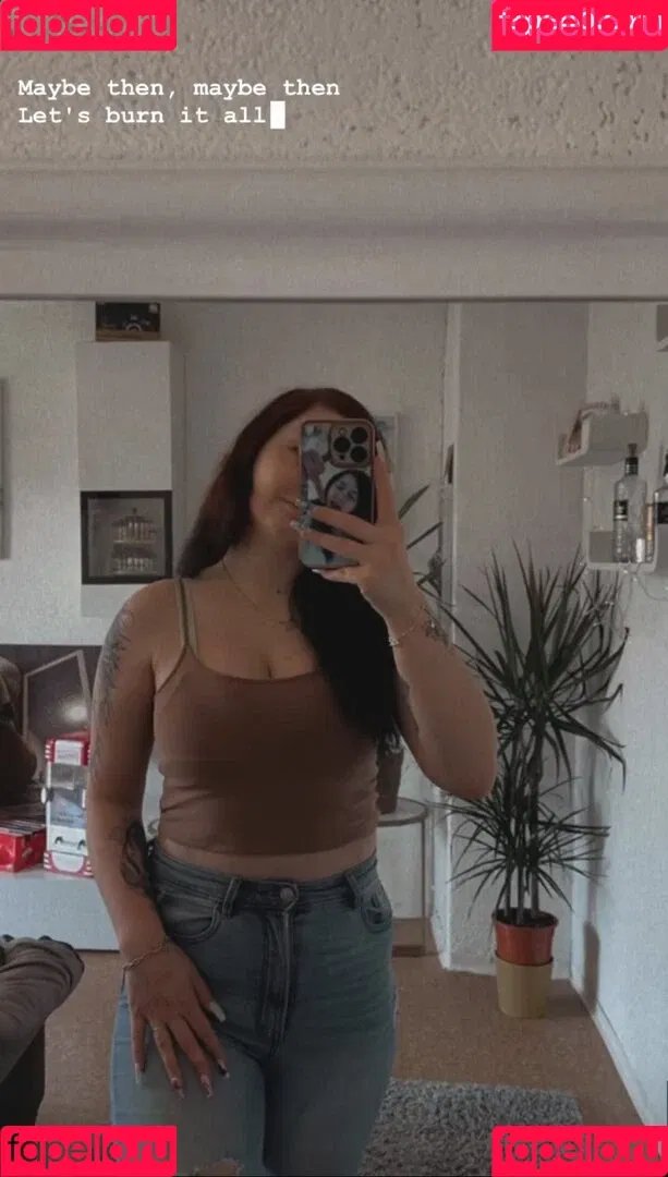 Nessi.rxh Onlyfans Photo Gallery 