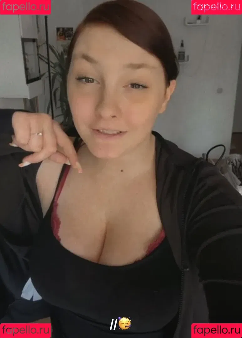 Nessi.rxh Onlyfans Photo Gallery 
